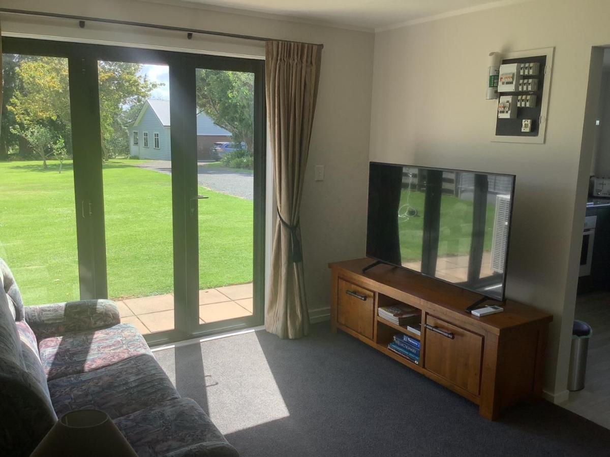 אוקלנד Kaiaua Bayview Farm Apartment מראה חיצוני תמונה